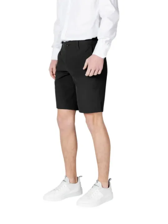 Schwarze Slim-Fit Bermuda Shorts