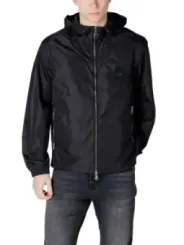 Schwarze Windjacke Armani Exchange 483854