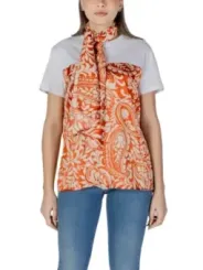 Orangene Seidenbluse mit Bindekragen