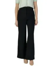 Schwarze ausgestellte Hosen mit Naht