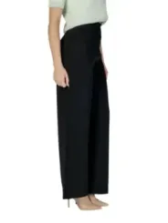 Schwarze Stoffhose gerader Schnitt Beine