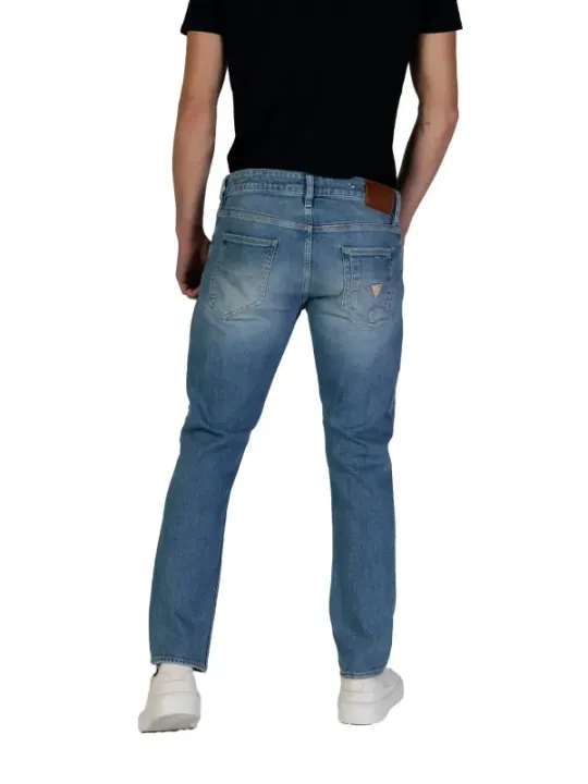 Helle Jeans, lässiger Rückenansicht-Stil