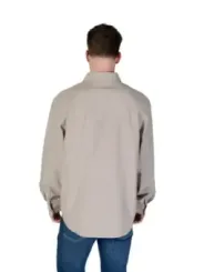 Beiges Herrenhemd mit Knopfleiste