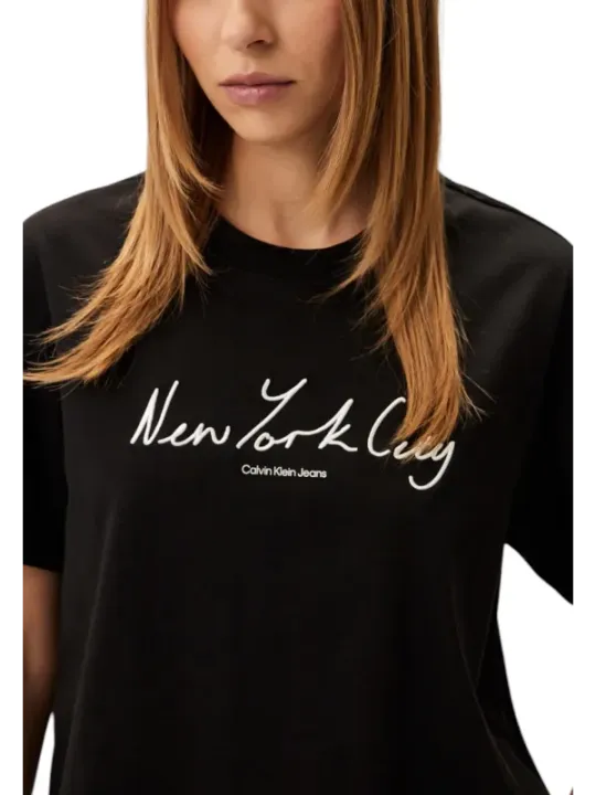 Schwarzes T-Shirt mit New York-Logo