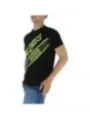 Schwarzes T-Shirt mit gelben Streifen