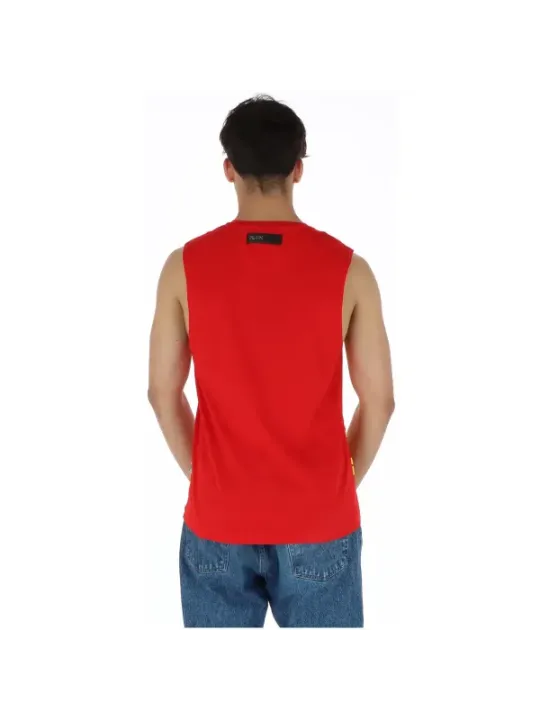 Mann trägt Plein Sport Tanktop