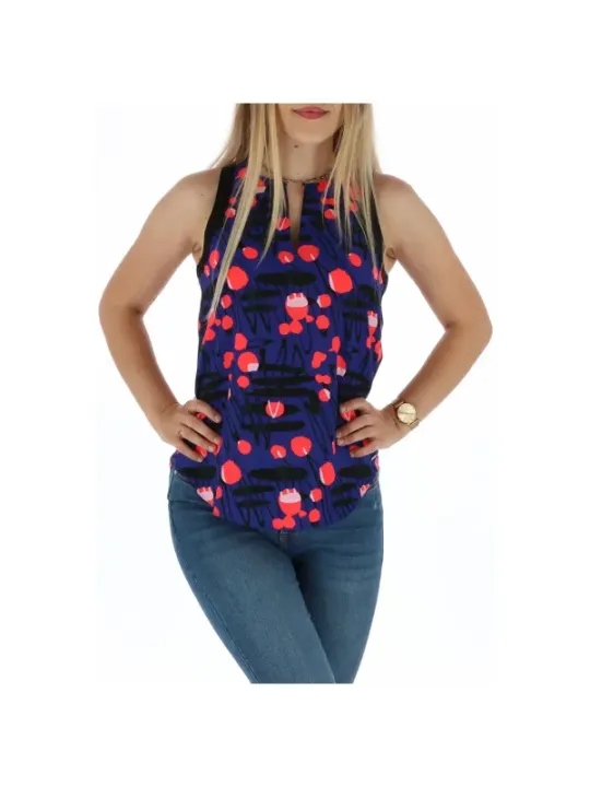 Lila Seidenoberteil mit geometrischem Muster