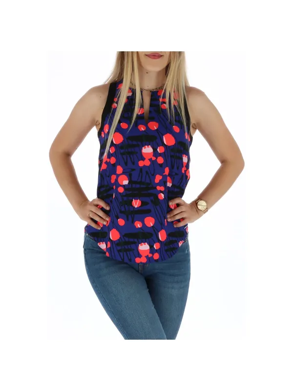 Lila Seidenoberteil mit geometrischem Muster