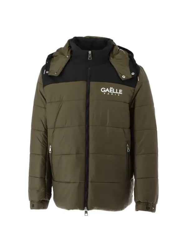 Grüne gesteppte Jacke mit Kapuze