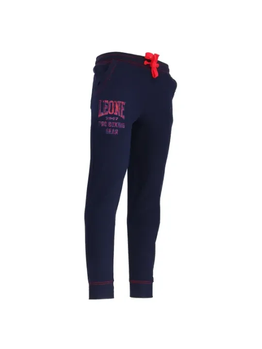 Navyblaue Hosen mit roter Kordel