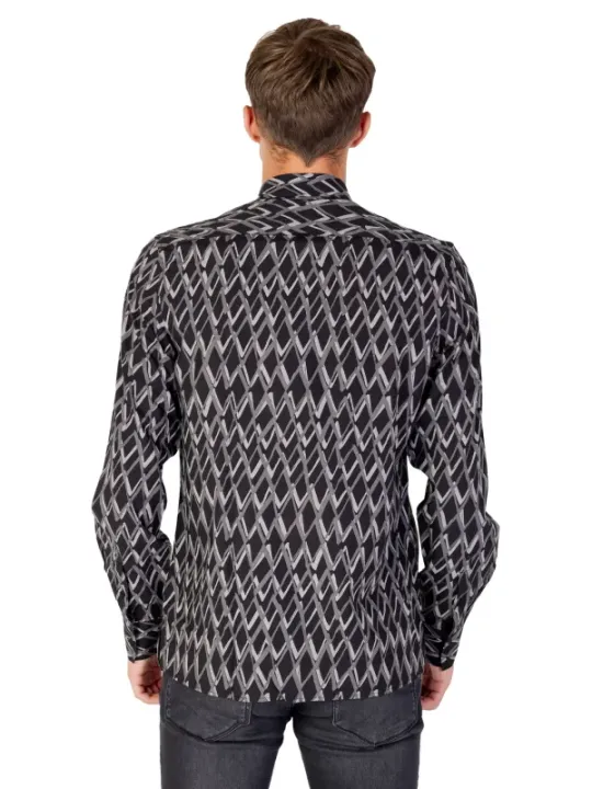Musterhemd mit grauem Zickzackmuster