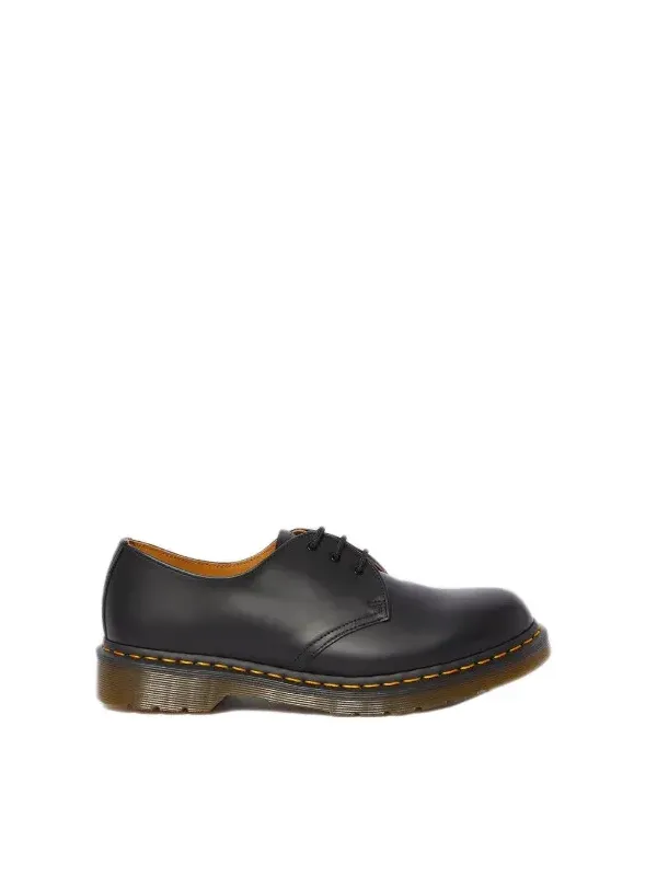 Schwarzer Dr. Martens Oxford Schuh