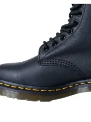 Schwarze Dr. Martens Lederstiefel
