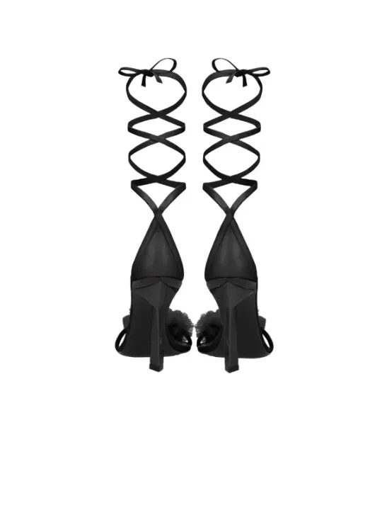 Schwarze Riemchenabsatzschuhe mit Knöchelband