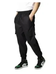 Schwarze Herren Nylon Jogginghose