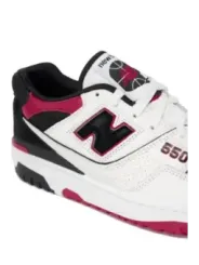 Weißer New Balance 550 Sneaker