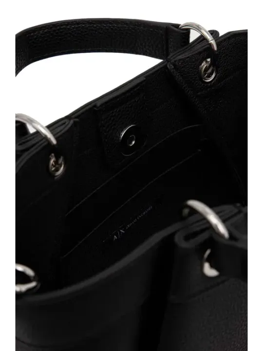 Innenansicht schwarze Armani Exchange Handtasche