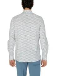 Weißes Hemd mit geometrischem Muster