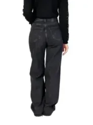 Dunkle Jeans, hoher Bund, weitbeinig