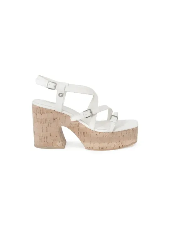 Weiße Plattform-Sandalen mit Korkabsatz