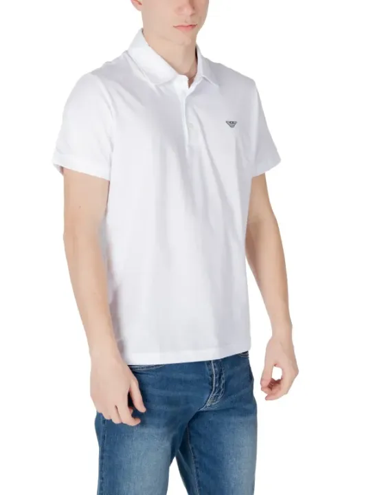 Weißes Emporio Armani Polohemd mit Jeans