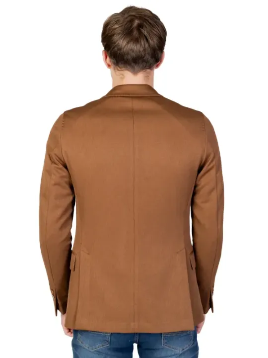 Braune Sakkos Jacke von hinten