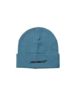 Helle blaue Strickmütze mit Logo