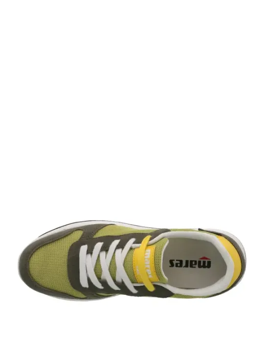 Grüne und gelbe Sneakersohle mareu