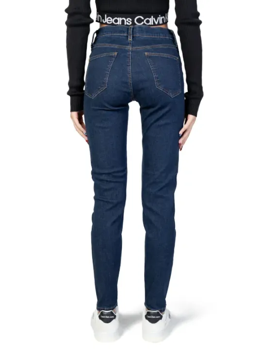 Calvin Klein Jeans lässiger Look