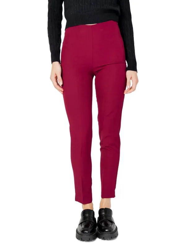 Burgunderfarbene, cropped Leggings mit hohem Bund