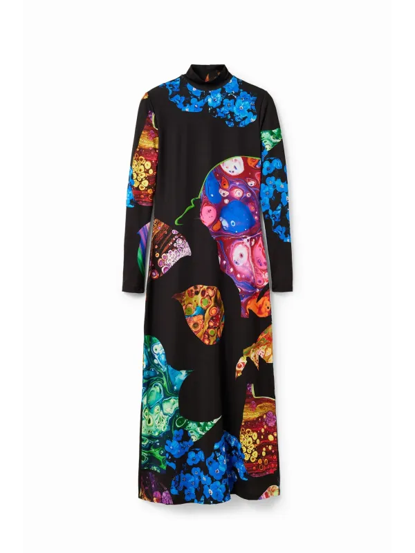 Schwarzes Kleid mit buntem Print