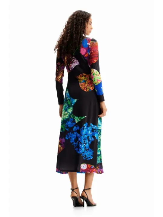 Blumenmuster schwarzes Kleid Desigual Rückenansicht