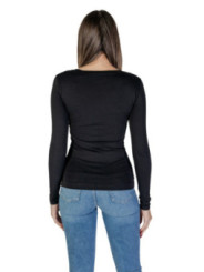 T-Shirt Guess - Guess T-Shirt Donna 80,00 €  | Planet-Deluxe