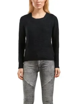 Schwarzer Strickpullover mit Rippenmuster