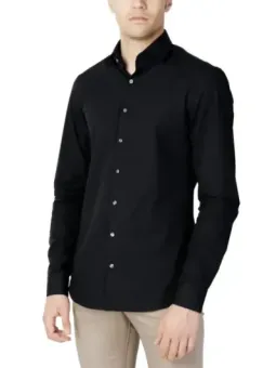 Schwarzes Hemd mit Mandarin Kragen