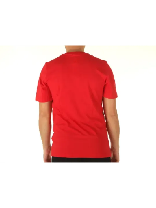 Rotes Adidas T-Shirt, lässiger Stil