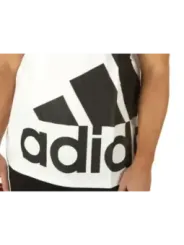 Adidas T-Shirt mit drei Streifen