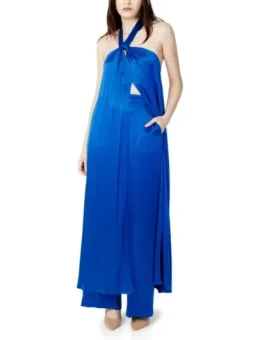 Royalblaues Satin-Halterkleid mit Cutout