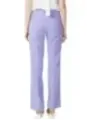 Lilafarbene Hosen mit weitem Bein