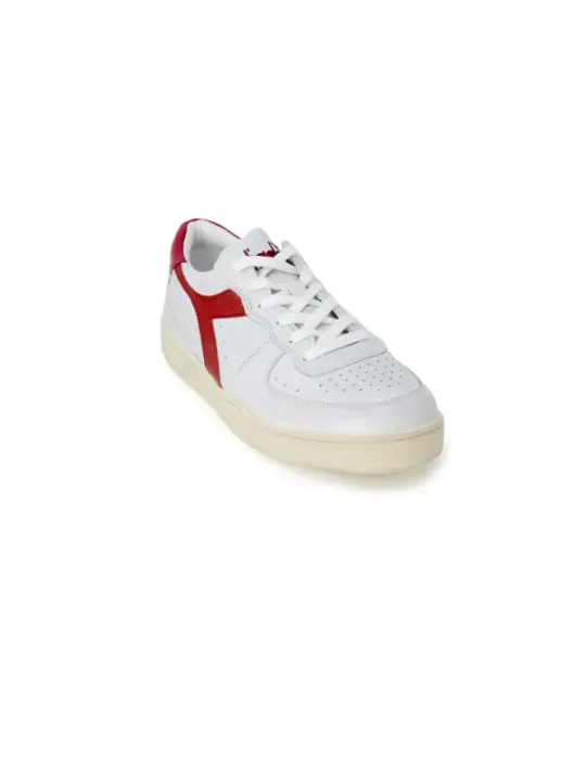 Weiße Diadora Heritage Sneakers mit Streifen