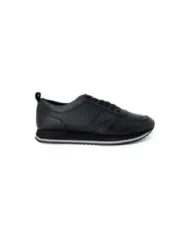 Schwarzer Leder Sneaker seitlich Ansicht