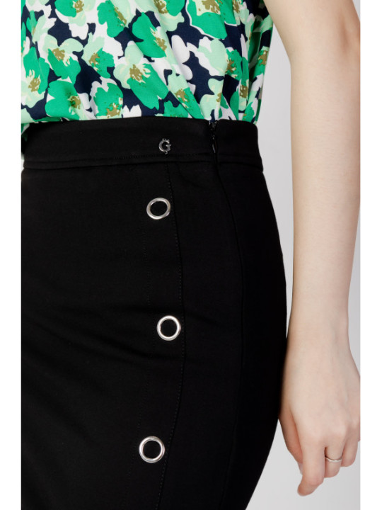 Röcke Guess - Guess Gonna Donna 80,00 €  | Planet-Deluxe
