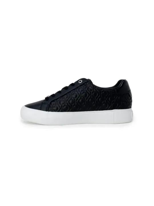 Schwarzer Calvin Klein Sneaker Detail