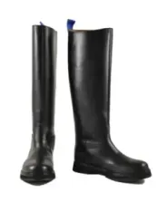 Schwarze Lederstiefel kniehoch dargestellt