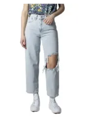 Helle Jeans mit geradem Bein