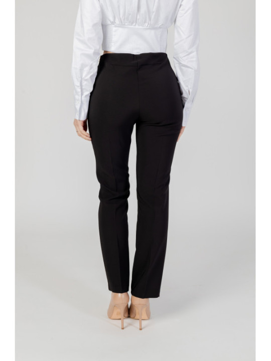 Hosen Sandro Ferrone - Sandro Ferrone Pantaloni Donna 90,00 €  | Planet-Deluxe