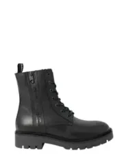 Schwarze Lederstiefel mit dicker Sohle